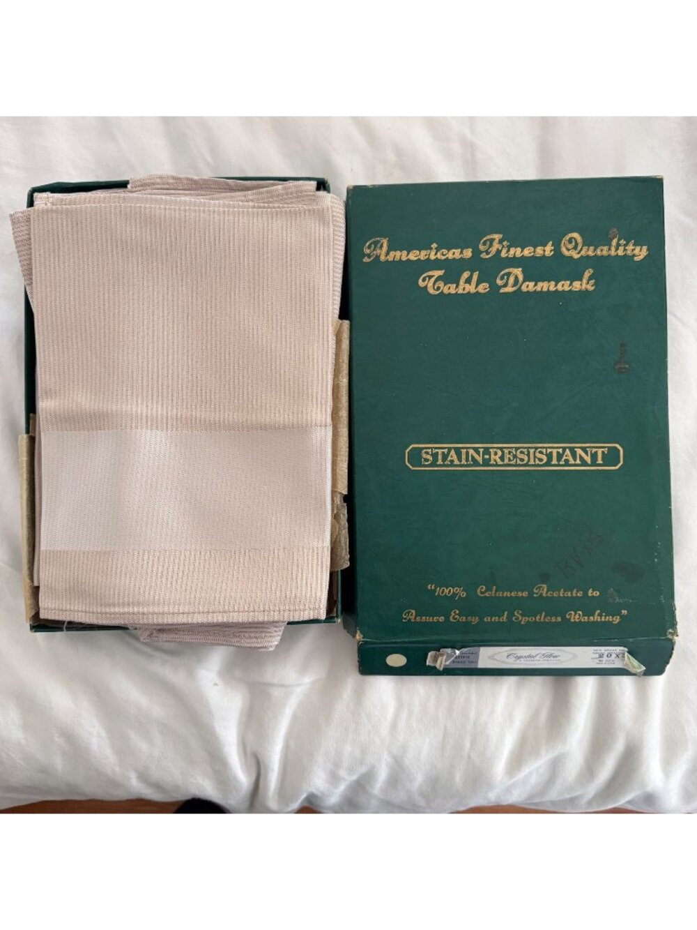 14 Crystal Glow Vintage Celanese Acetate Stain-Resistant Napkins Table Damask